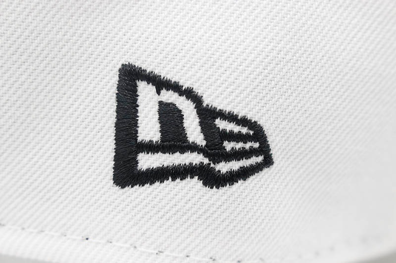 NEW ERA NEW YORK YANKEES 9FORTY 9FORTY ADJUSTABLE CAP (WHITE/BLACK) 13562119 14525008