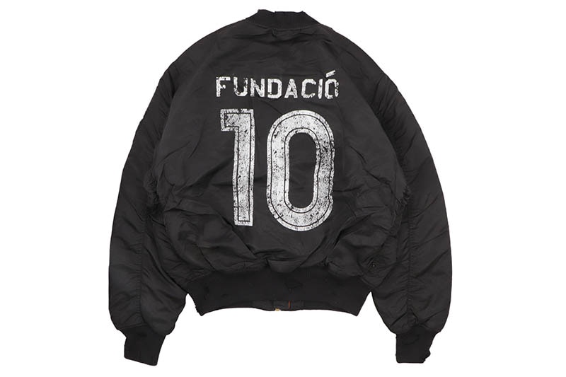BRAVEST STUDIOS SOCCER BOMBER JACKET (BLACK)