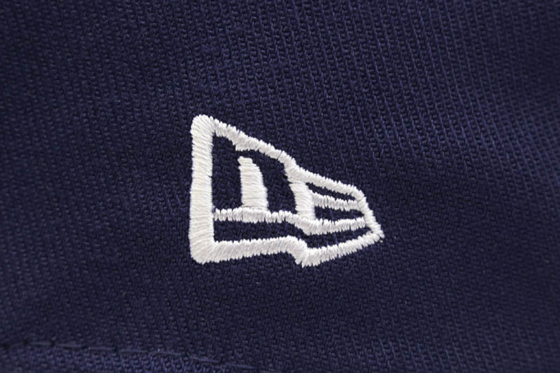 NEW ERA SAN DIEGO PADRES TEAM CLASSIC 39THIRTY STRETCH FIT CAP (NAVY)