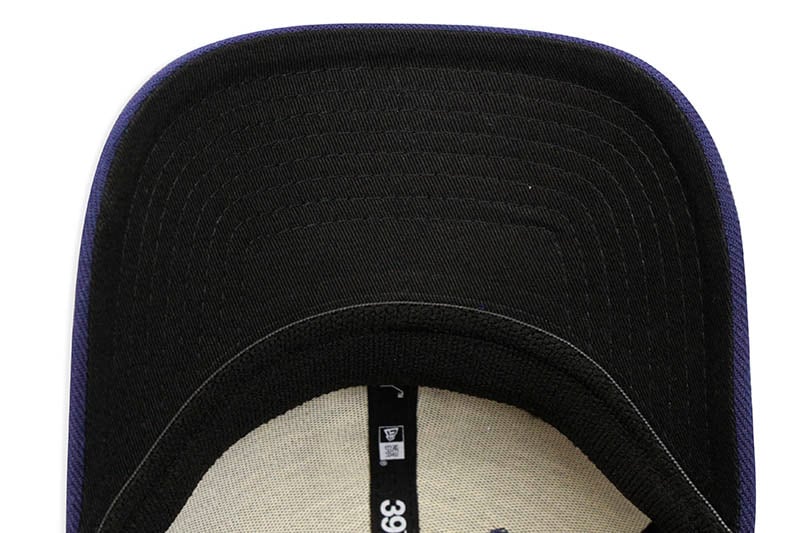 NEW ERA SAN DIEGO PADRES TEAM CLASSIC 39THIRTY STRETCH FIT CAP (NAVY)