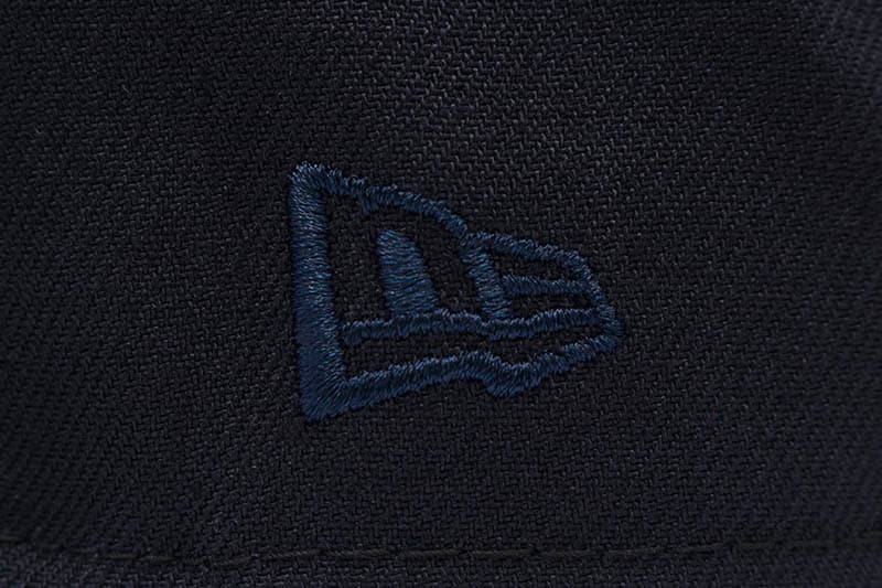 NEW ERA NEW YORK YANKEES 59FIFTY FITTED CAP (75th WORLD SERIES CUSTOM SIDE PATCH/KHAKI UNDER VISOR/NAVY)
