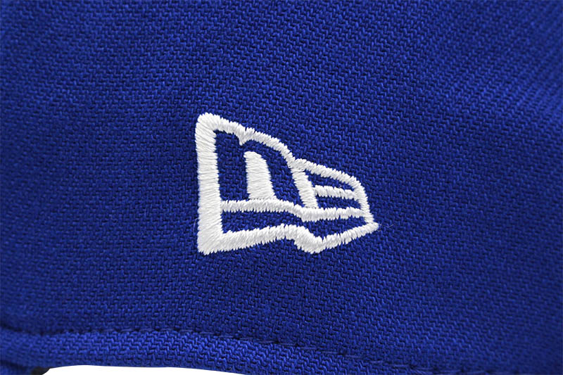 NEW TORONTO BLUE JAYS TEAM CLASSIC 39THIRTY STRETCH FIT CAP (ROYAL BLUE)