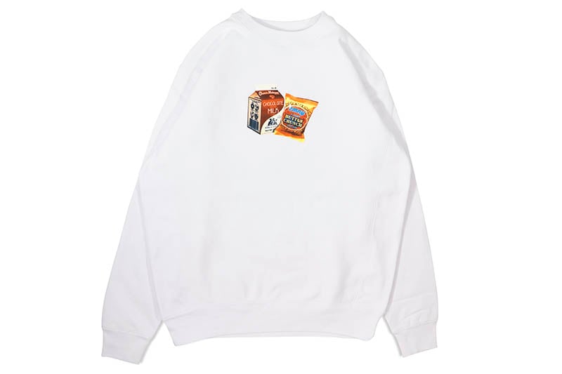 CLASSIC MATERIAL NY CHOCOLATE MILK & COOKIES CREW SWEAT (WHITE)