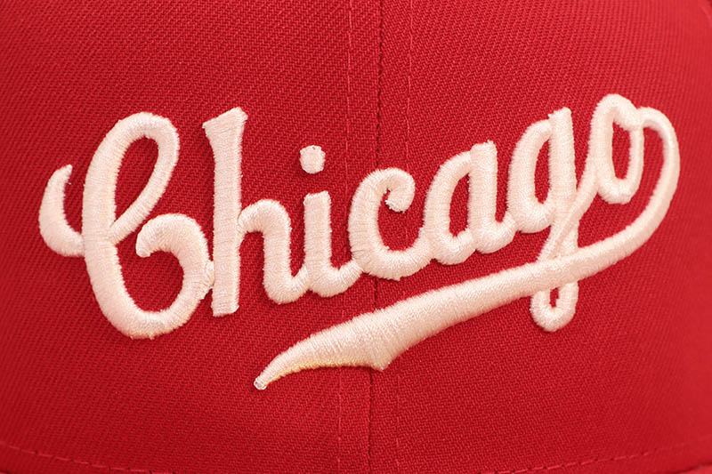 NEW ERA CHICAGO CUBS 59FIFTY FITTED CAP (1932 WORLD SERIES SIDE PATCH/GREY UNDER VISOR/SCARLET) 70945490