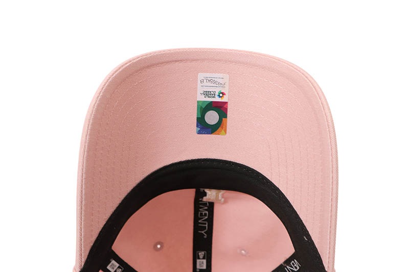 NEW ERA WORLD BASEBALL CLASSIC MINI LOGO 9TWENTY ADJUSTABLE CAP (PINK ROUGE) 14948233