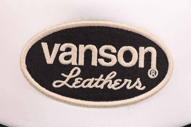 VANSON LEATHERS OVAL LOGO TRUCKER HAT (NVCP-001:WHITE)