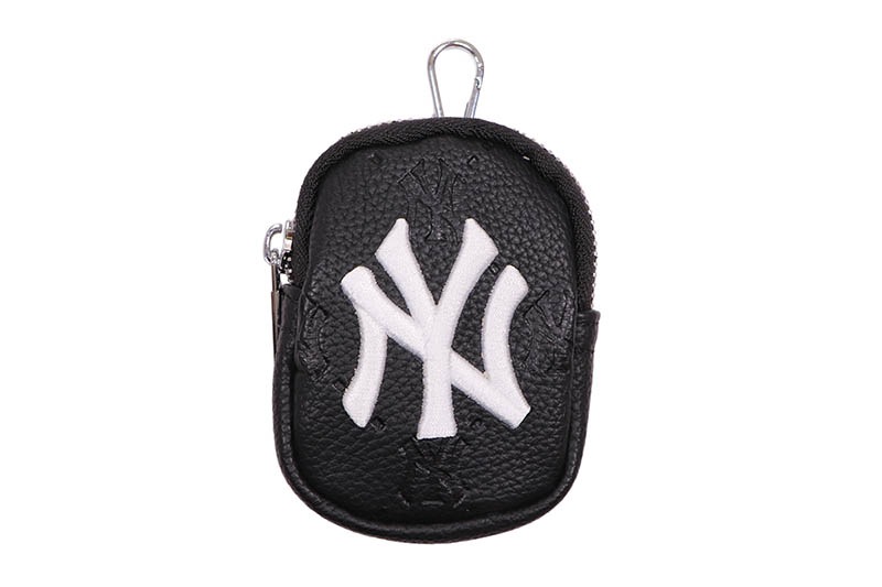 MLB X MONTANA WEST NEW YORK YANKEES BODY BAG (MLB-NY20-320BK)