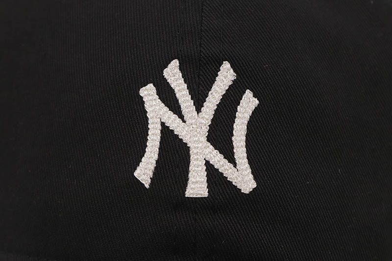 NEW ERA NEW YORK YANKEES 9TWENTY CHAIN STITCH ADJUSTABLE CAP (BLACK) 14307622