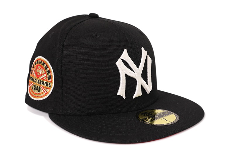 NEW ERA NEW YORK YANKEES 59FIFTY FITTED CAP (1943 WORLD SERIES SIDE PATCH/SCARLET UNDER VISOR/COOPERSTOWN CANVAS BLACK) 70874676