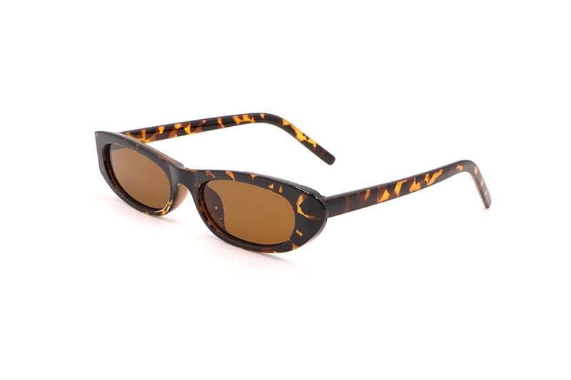 KD EYEWEAR SMALL CAT EYE SUNGLASSES (LEOPARD BROWN)