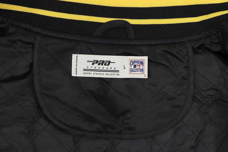 PRO STANDARD PITTSBURGH PIRATES OLD ENGLISH LOGO SATIN JACKET