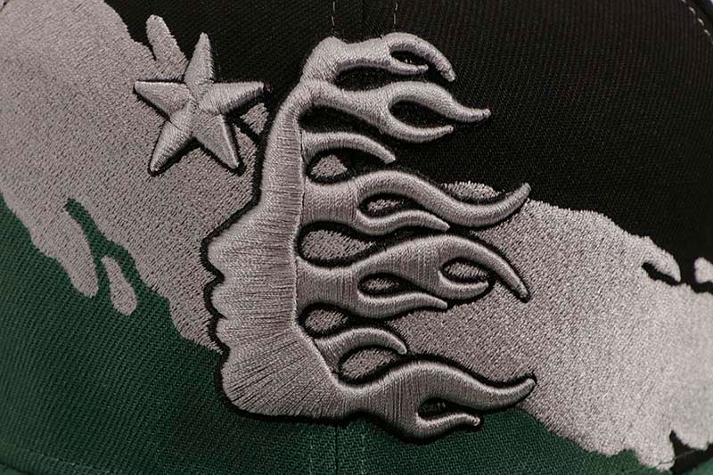 HELLSTAR STUDIOS PAIRBRUSH SNAPBACK (BLACK/GREEN)
