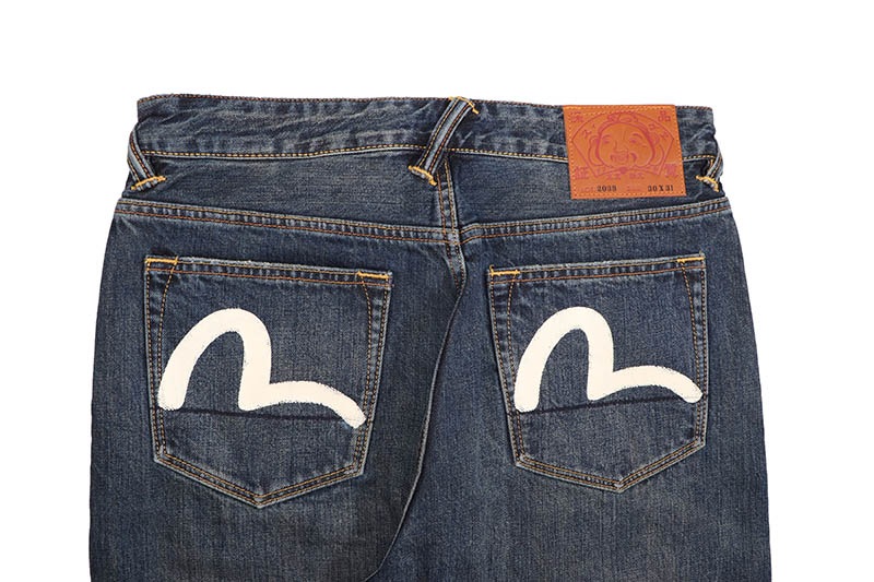 EVISU WHITE SEAGULL CLASSIC LOOSE FIT JEANS #2038