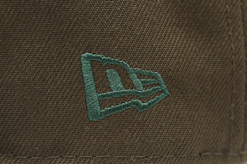 NEW ERA LOS ANGELES DODGERS 59FIFTY FITTED CAP (GREY UNDER VISOR/WALNUT&DARK GREEN)