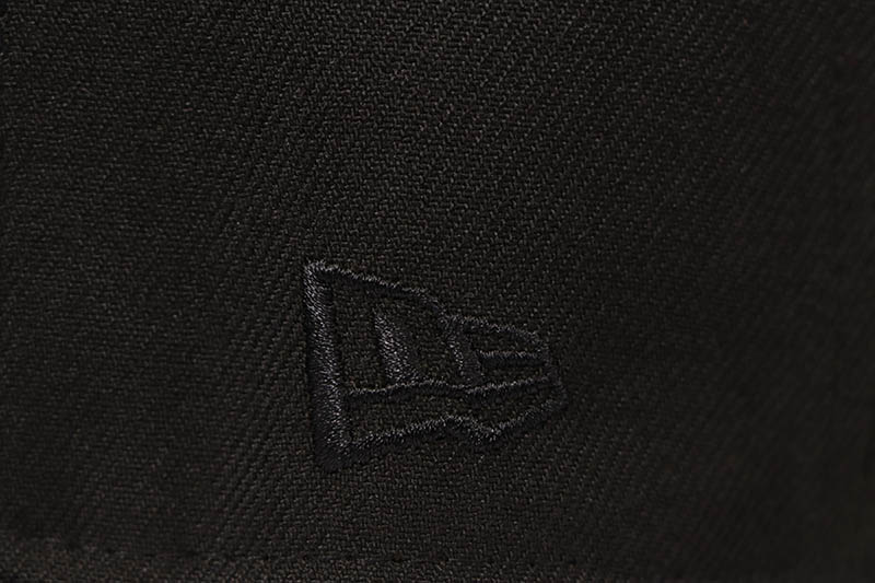 NEW ERA LOS ANGELES DODGERS 9FIFTY SNAPBACK CAP (50/50 SIDE PATCH/GREY UNDER VISOR/BLACK DARK ROYAL)