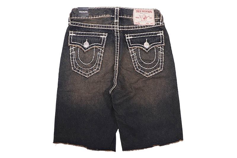 TRUE RELIGION VINNY SUPER T FRAYED HEM FLAP ULTRA BAGGY SHORT