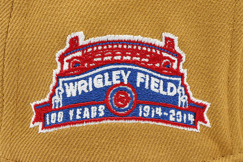 NEW ERA CHICAGO CUBS 59FIFTY FITTED CAP (WRIGLEY FIELD CUSTOM SIDE PATCH/SCARLET UNDER VISOR/MUSTARD)