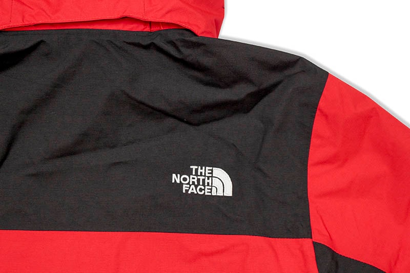 THE NORTH FACE LONE PEAK TRICLIMATE JACKET (TNF RED/TNF BLACK)