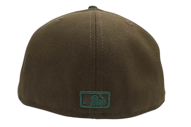 NEW ERA CHICAGO WHITE SOX 59FIFTY FITTED CAP (GREY UNDER VISOR/WALNUT&DARK GREEN)