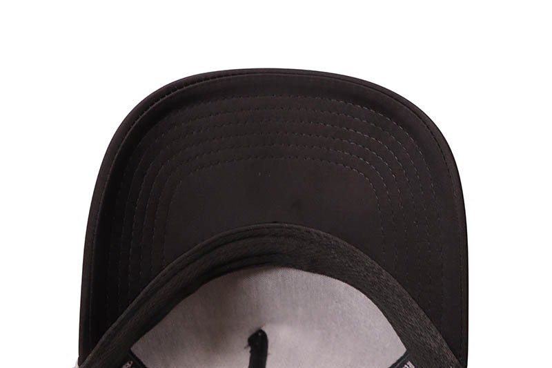 REFERENCE NY CRYSTALS HAT (SILVER/BLACK) REF792 | Brand,M-R