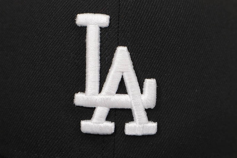 NEW ERA LOS ANGELES DODGERS 9FIFTY SNAPBACK CAP (TOKYO SERIES 2025 SIDE PATCH/GREY UNDER VISOR/BLACK)