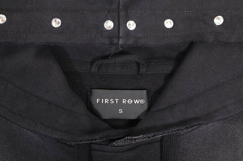 FIRST ROWFIRST ROW WASHED CROP RHINESTONE HOODIE (FRF2208:BLACK)