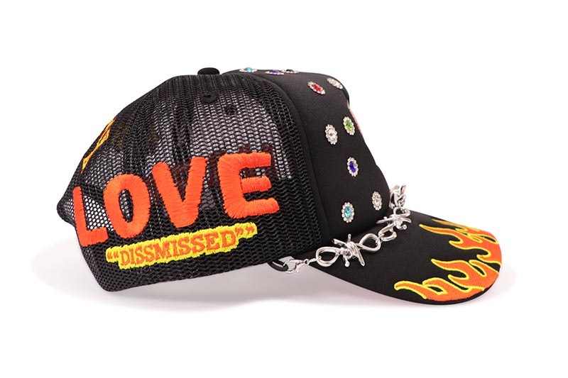 TOXICITY X DSMSD BY MOUR CAP LOVE HARD TRUCKER HAT (BLACK)
