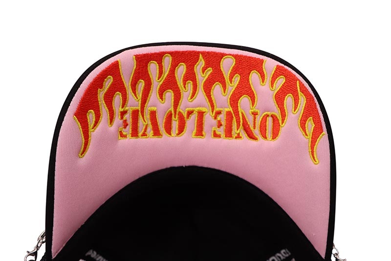 TOXICITY X DSMSD BY MOUR CAP LOVE HARD TRUCKER HAT (BLACK)