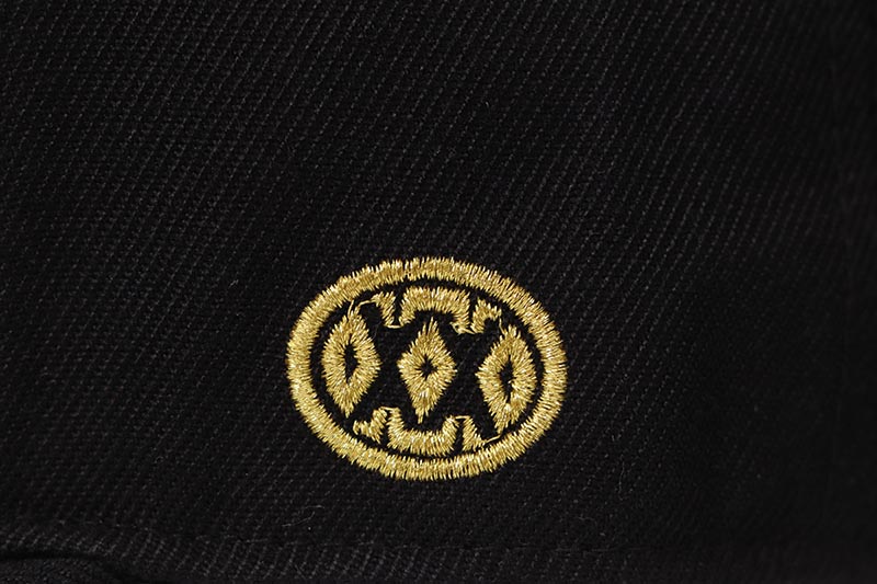 TWNTY TWO BIG APPLE NY 2014 SNAPBACK CAP (BLACK)