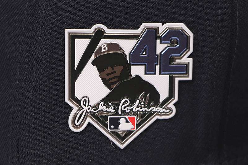 NEW ERA NEW YORK YANKEES 9FIFTY SNAPBACK CAP (JACKIE ROBINSON SIDE PATCH/GREEN UNDER VISOR/NAVY)