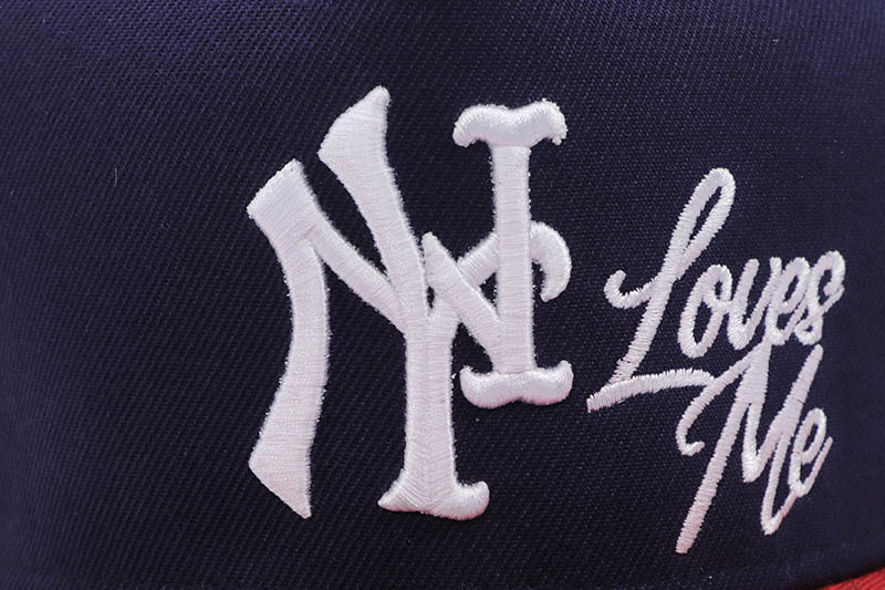 TWNTY TWO NY LOVES ME SNAPBACK CAP (NAVY)