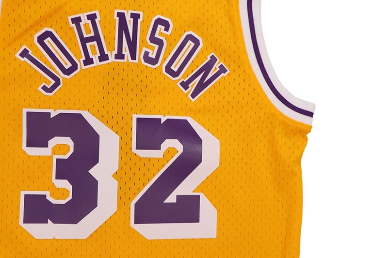 MITCHELL & NESS WOMEN'S SWINGMAN JERSEY (LOS ANGELES LAKERS/MAGIC JOHNSON/#32/1984:YELLOW) NNBJEL18120-LAL84EJH