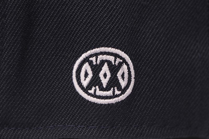 TWNTY TWO WELCOME TO NY SNAPBACK CAP (NAVY)