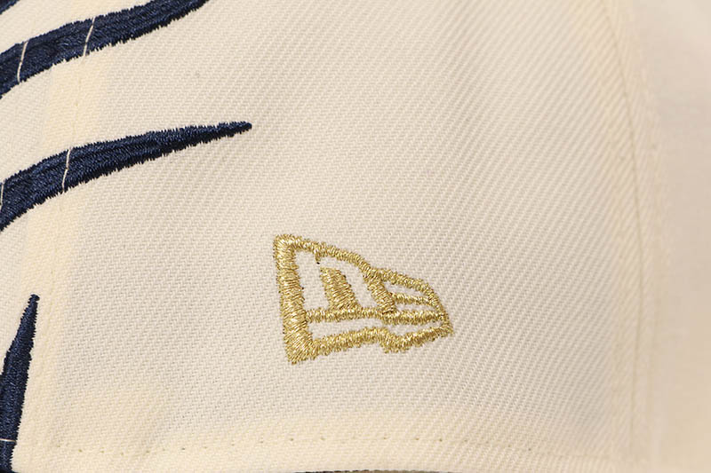 NEW ERA WORLD BASEBALL CLASSIC FLAME 9FORTY ADJUSTABLE CAP (CHROME WHITE) 14948216