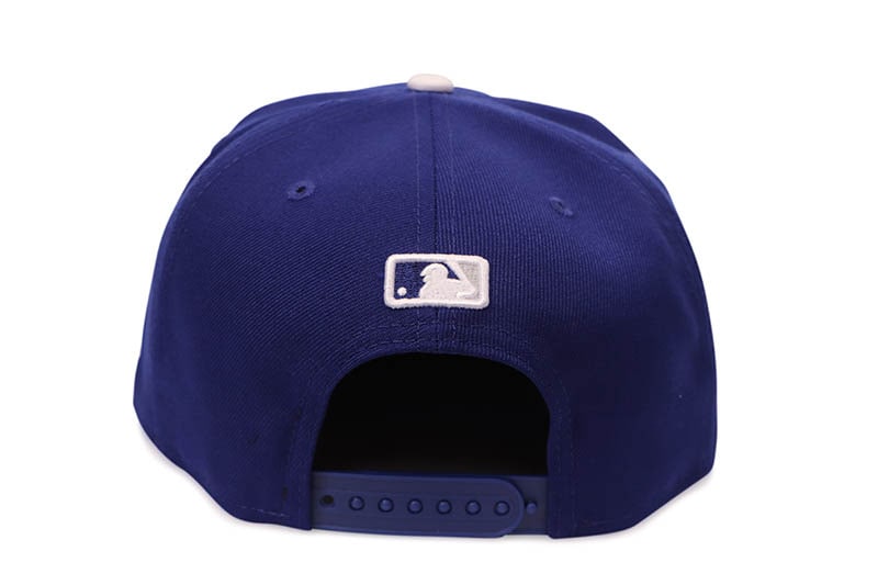 NEW ERA BROOKLYN DODGERS 9FIFTY SNAPBACK CAP (JACKIE ROBINSON SIDE