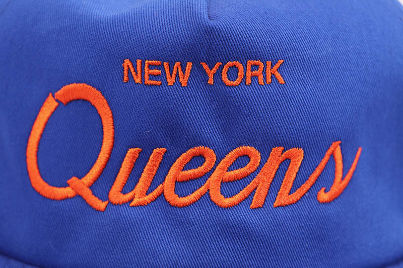 oMA STUDIOS QUEENS, NEW YoRK THRoWBACK HAT (RoYAL)
