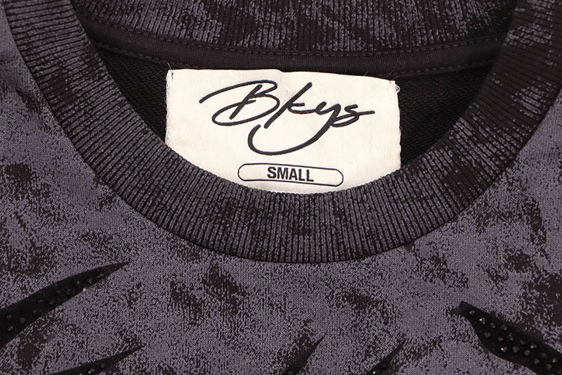 BKYS FALLEN SOLDIER WITH RHINESTONES CROPPED TOP TEE (T1331:WASHED BLACK)