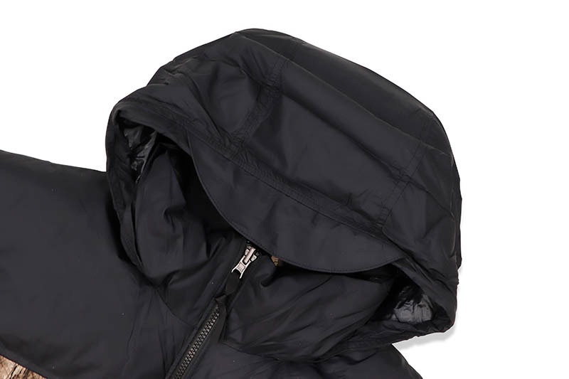 THE NORTH FACE 1996 RETRO NUPTSE JACKET (NF0A3C8D/047:KELP TAN FOREST FLOOR FLOOR PRINT)