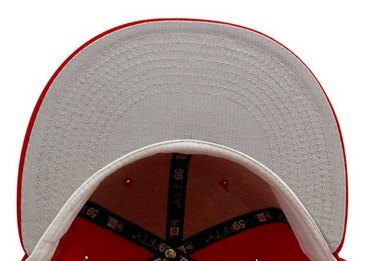 NEW ERA NEW YORK YANKEES 59FIFTY FITTED CAP (1996 WORLD SERIES SIDE PATCH/GREY UNDER VISOR/RED TONAL)
