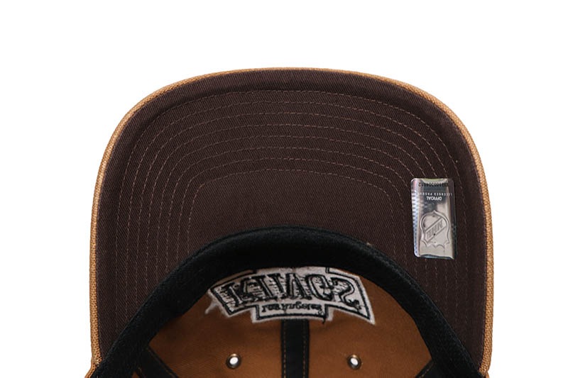'47 LOS ANGELES KINGS CARHARTT ��47 CLEAN UP (CARHARTT BROWN)