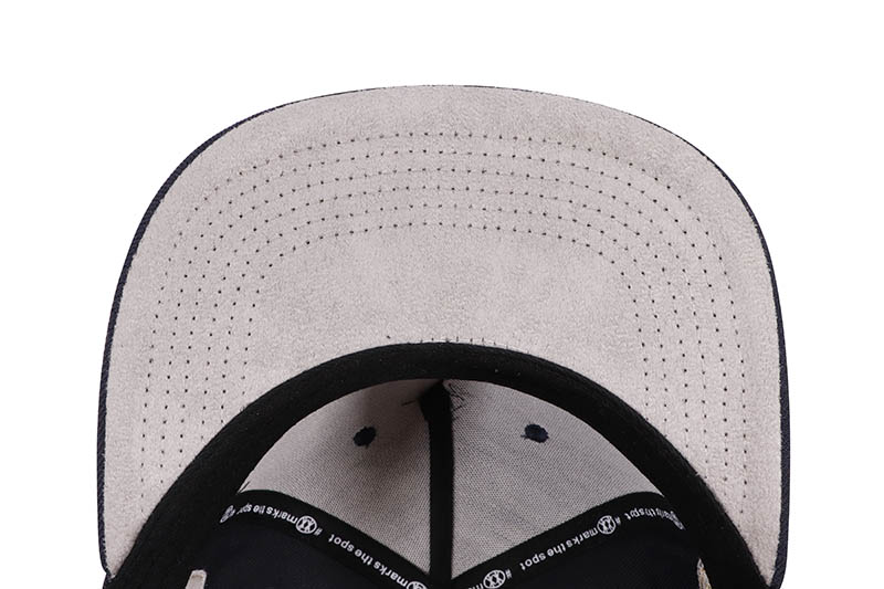 TWNTY TWO YANKMETS RF SNAPBACK CAP (NAVY)