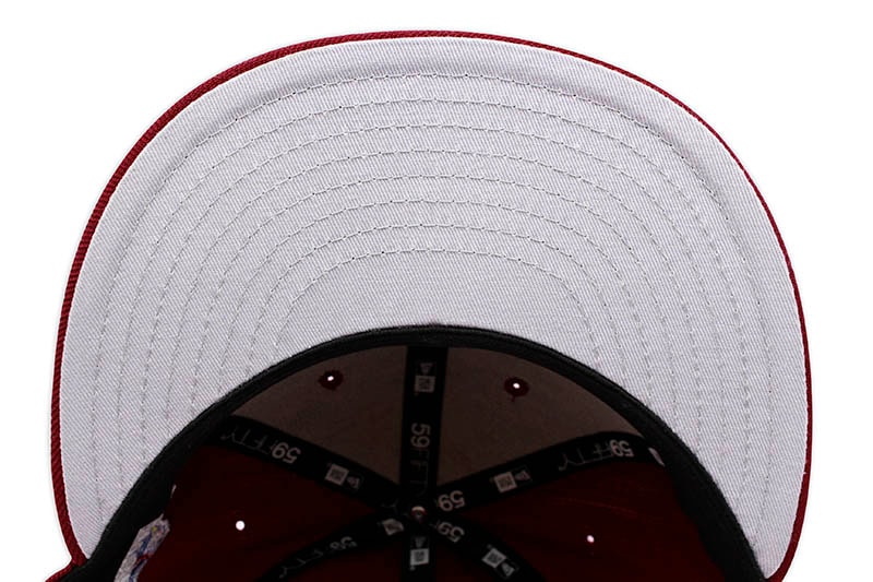 NEW ERA NEW YORK YANKEES 59FIFTY FITTED CAP (1999 WORLD SERIES SIDE PATCH/GREY UNDER VISOR/BURGUNDY)