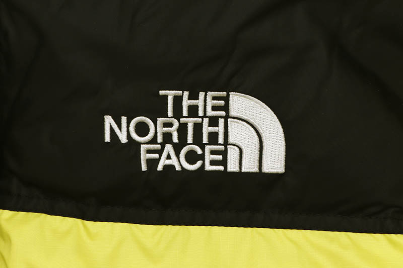 THE NORTH FACE 1996 RETRO NUPTSE JACKET (NF0A3C8D/JE3:SULPHUR SPRING GREEN)