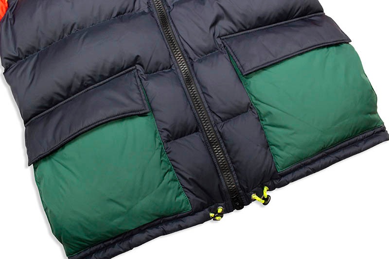 ICEBERG BADGE DOWN JACKET (RED/NAVY/GREEN)