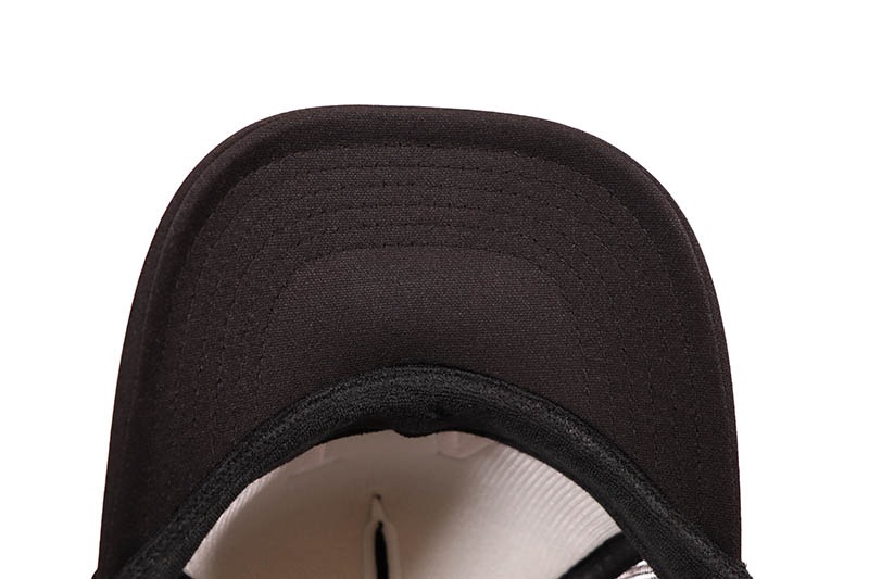 oMA STUDIOS LA TRUCKER HAT (BLACK)