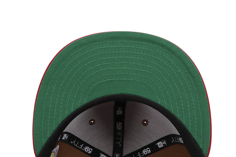 NEW ERA NEW YORK YANKEES 59FIFTY FITTED CAP (2000 SUBWAY SERIES CUSTOM SIDE PATCH/GREEN UNDER VISOR/PEANUT SCARLET)
