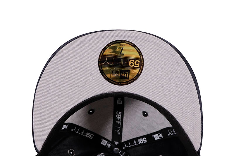 NEW ERA NEW YORK YANKEES 59FIFTY FITTED CAP (BATTERMAN LOGO SIDE PATCH/GREY UNDER VISOR/NAVY SATIN)