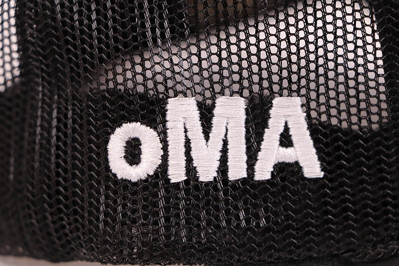 oMA STUDIOS NY TRUCKER HAT (BLACK)