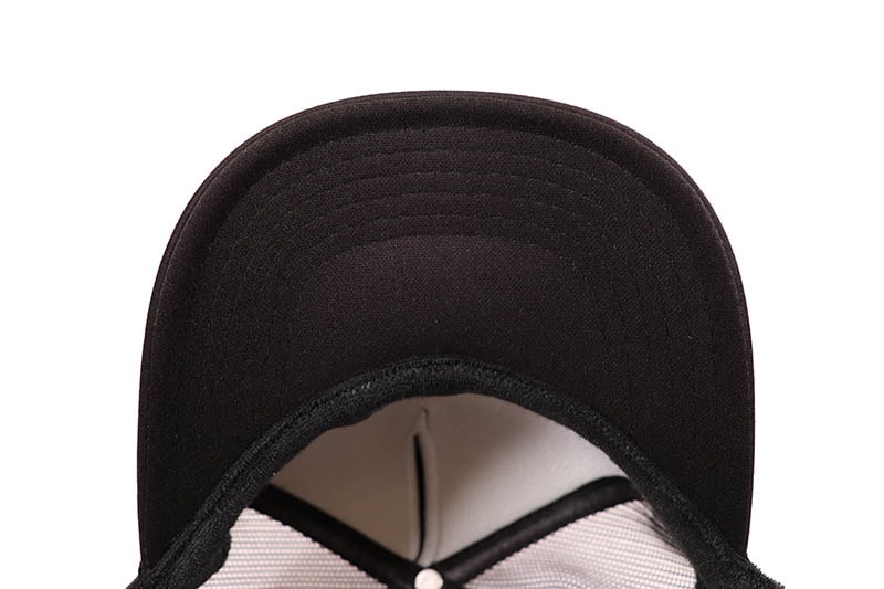 oMA STUDIOS NY TRUCKER HAT (BLACK)