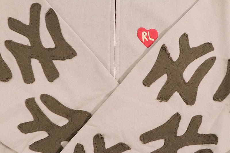 RED LETTERS NOT NY APPLIQU��� SCATTERED ZIP UP HOODIE (OAT)